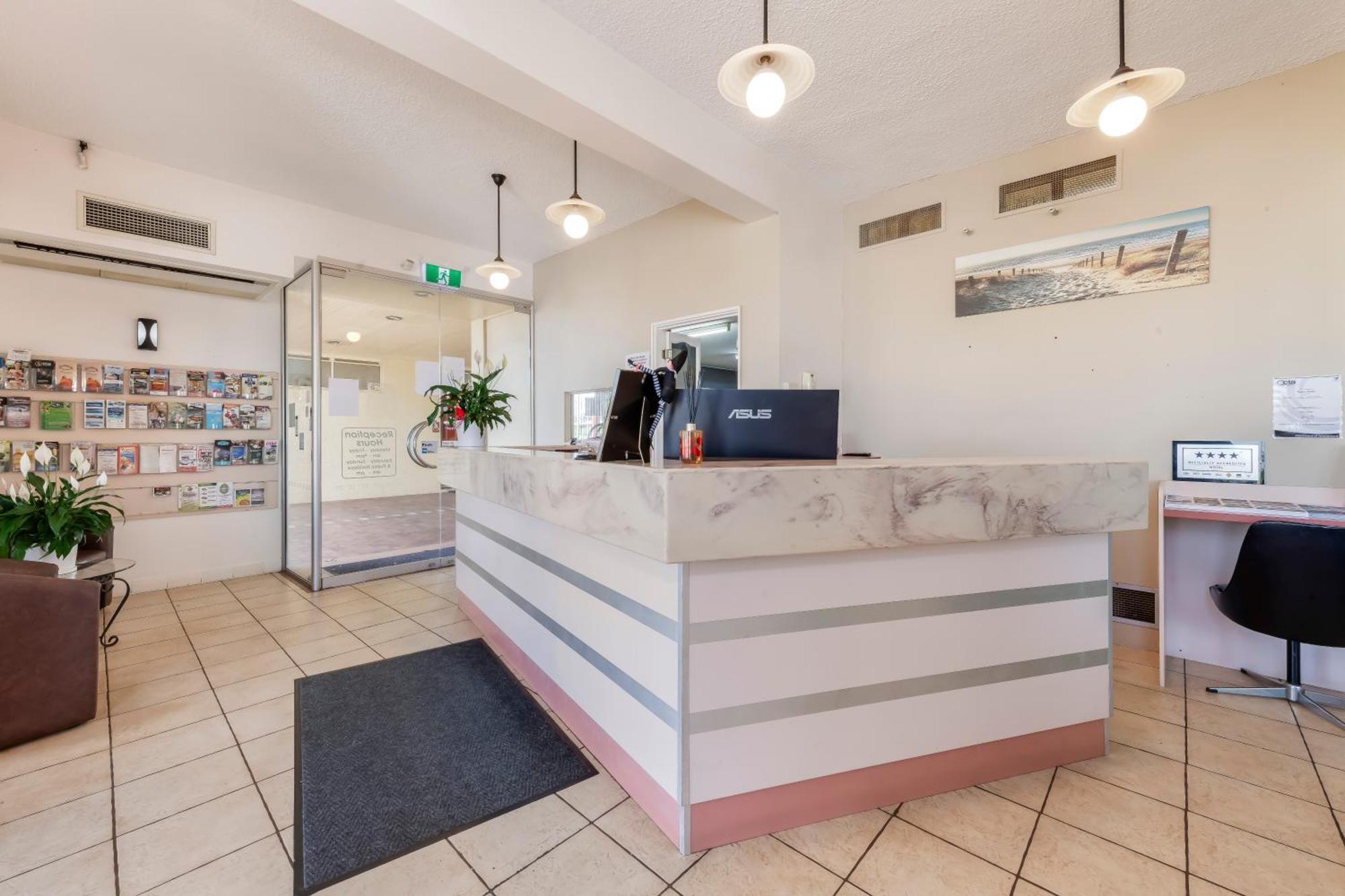 Bundaberg International Motor Inn Exterior foto